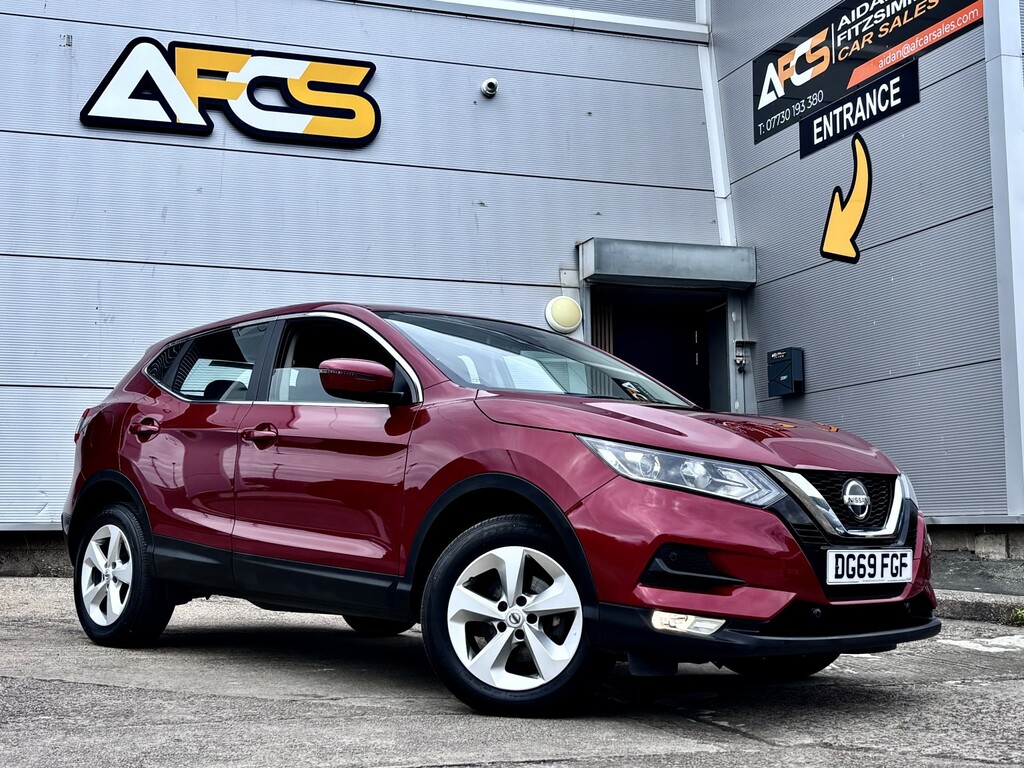 Nissan Qashqai 1.5 Dci Acenta Premium 201969 Red