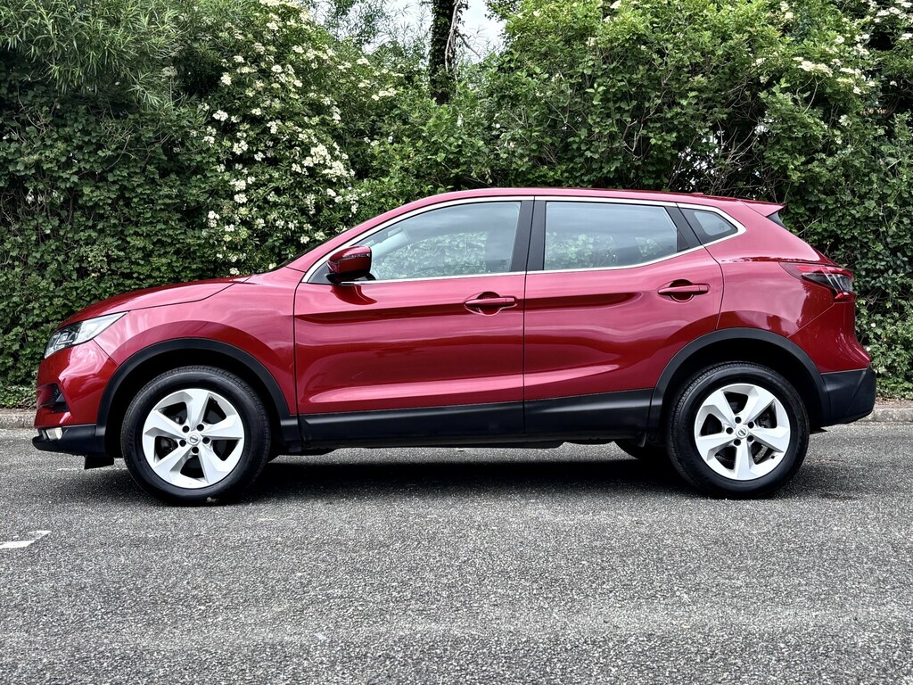 Nissan Qashqai 1.5 Dci Acenta Premium 201969 Red #5
