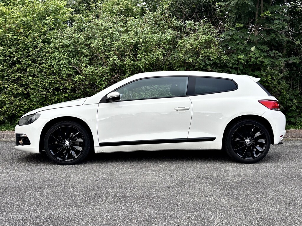 Volkswagen Scirocco 2.0 Tsi Gt White #4