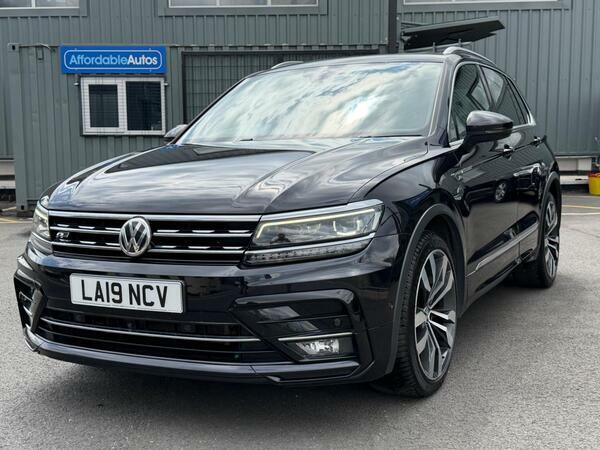 Volkswagen Tiguan 2.0 Tsi R-line Tech Dsg 4Motion Euro 6 Ss LA19NCV Black #3