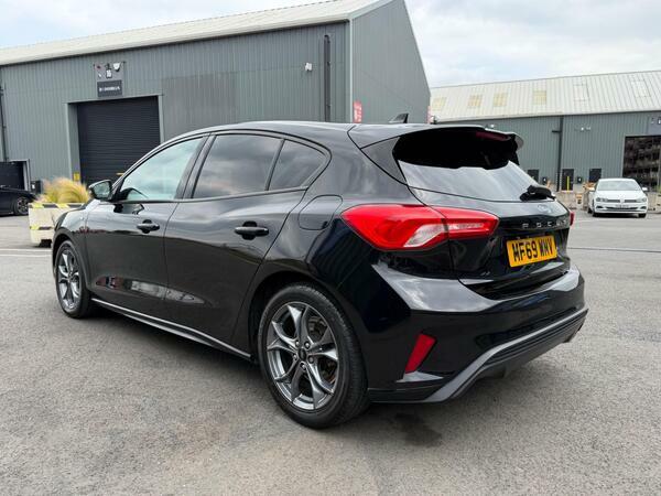Ford Focus 1.0T Ecoboost St-line Euro 6 Ss MF69WMV Black #6