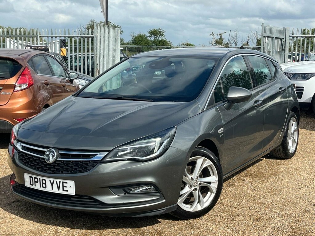 Vauxhall Astra Hatchback DP18YVE Grey #3