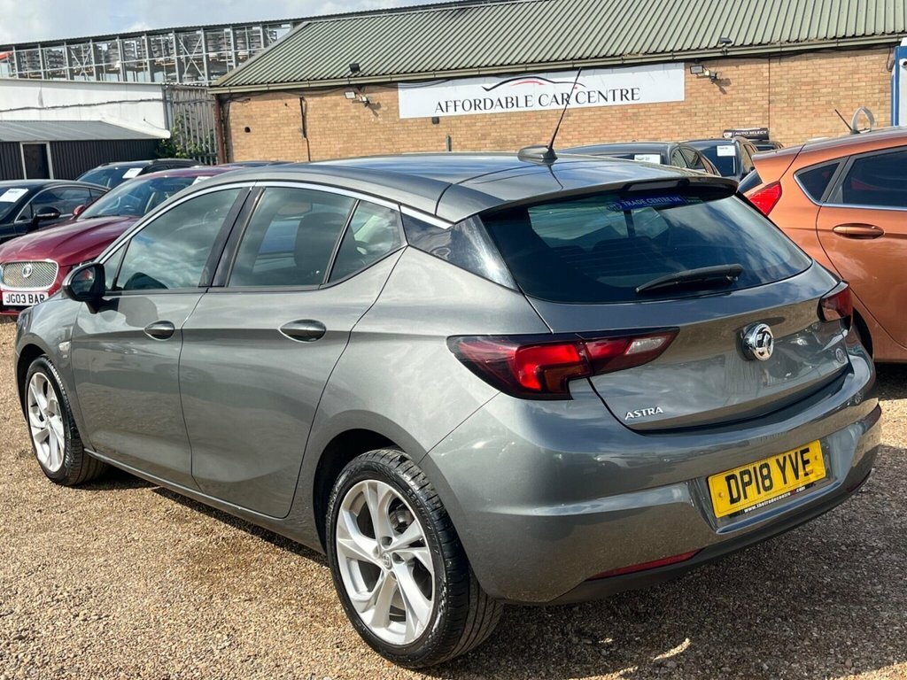 Vauxhall Astra Hatchback DP18YVE Grey #4