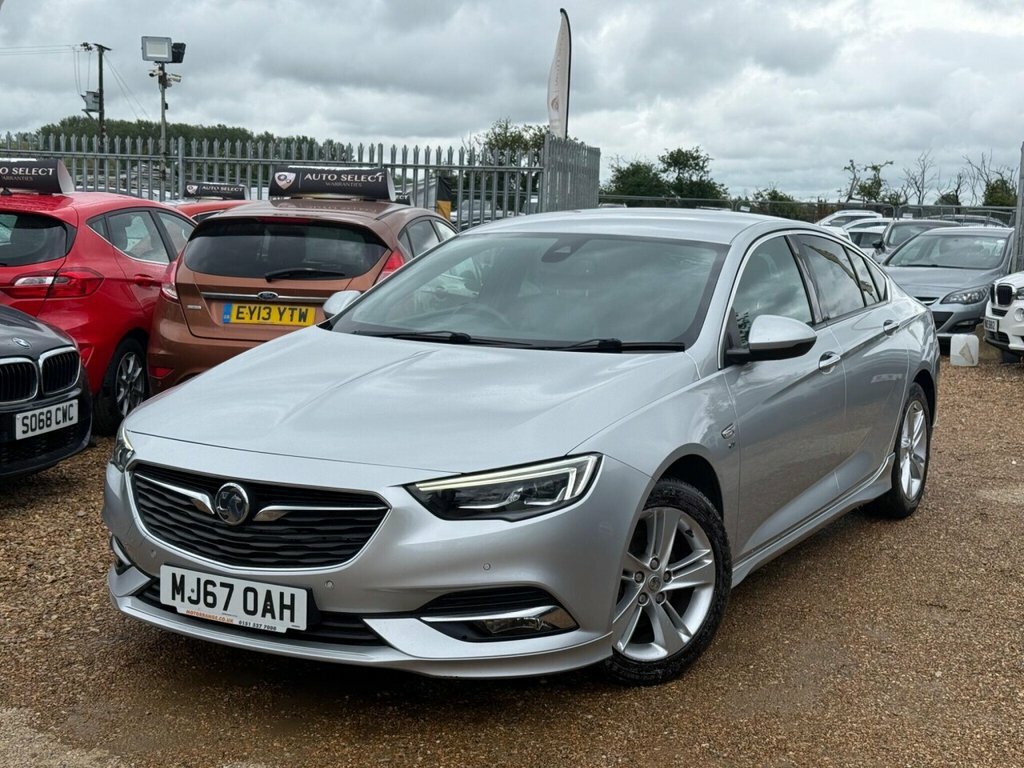 Vauxhall Insignia Hatchback MJ67OAH Silver #3