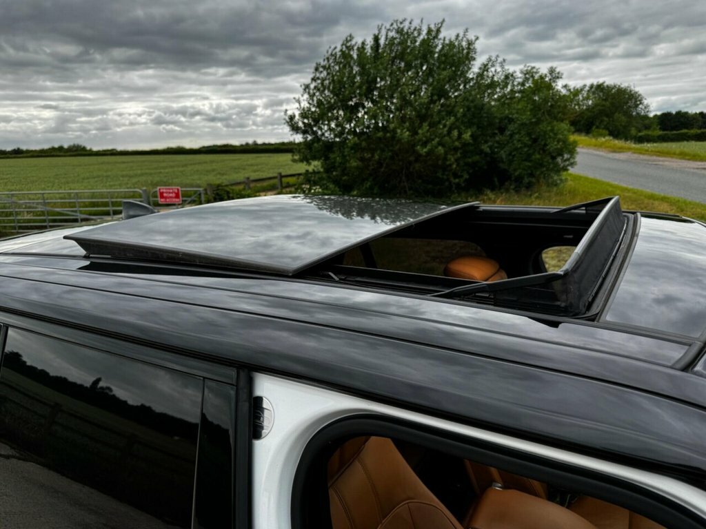 Land Rover Range Rover Westminster Red #80