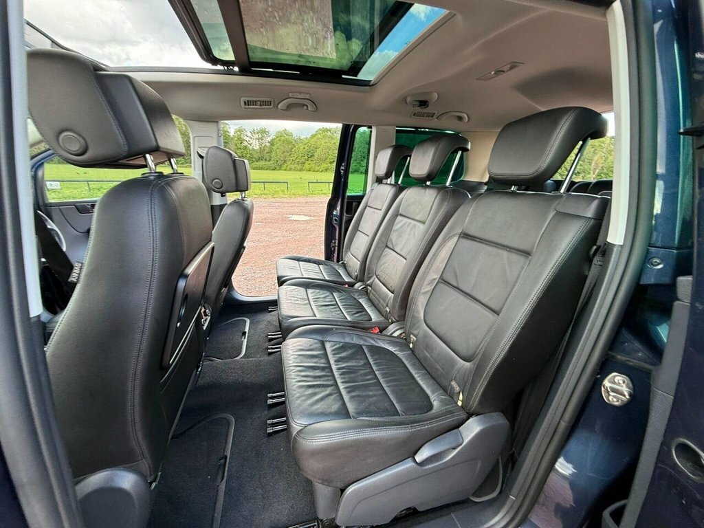 Seat Alhambra  Black #22