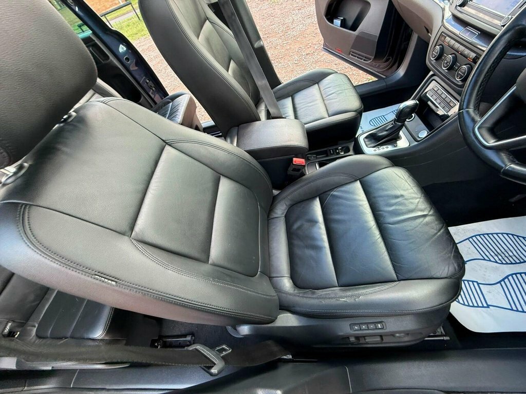 Seat Alhambra  Black #19