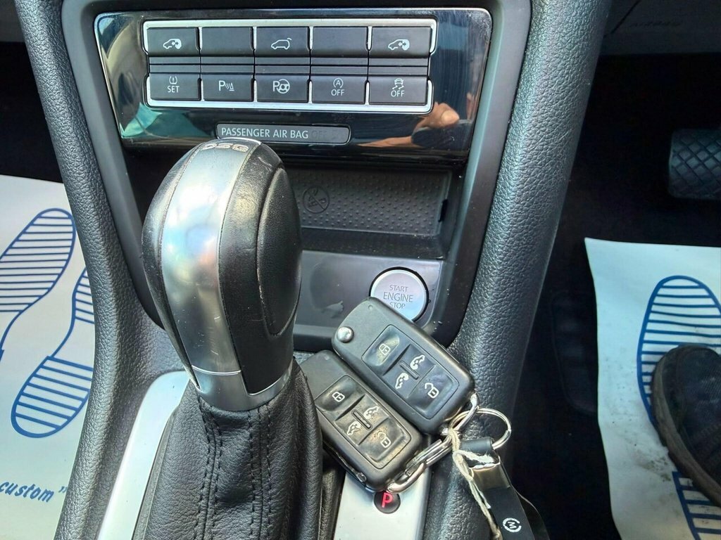 Seat Alhambra  Black #15