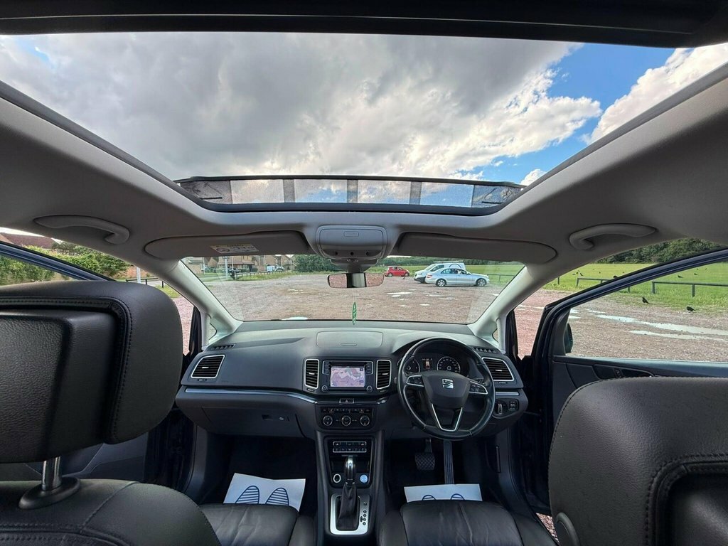 Seat Alhambra  Black #16