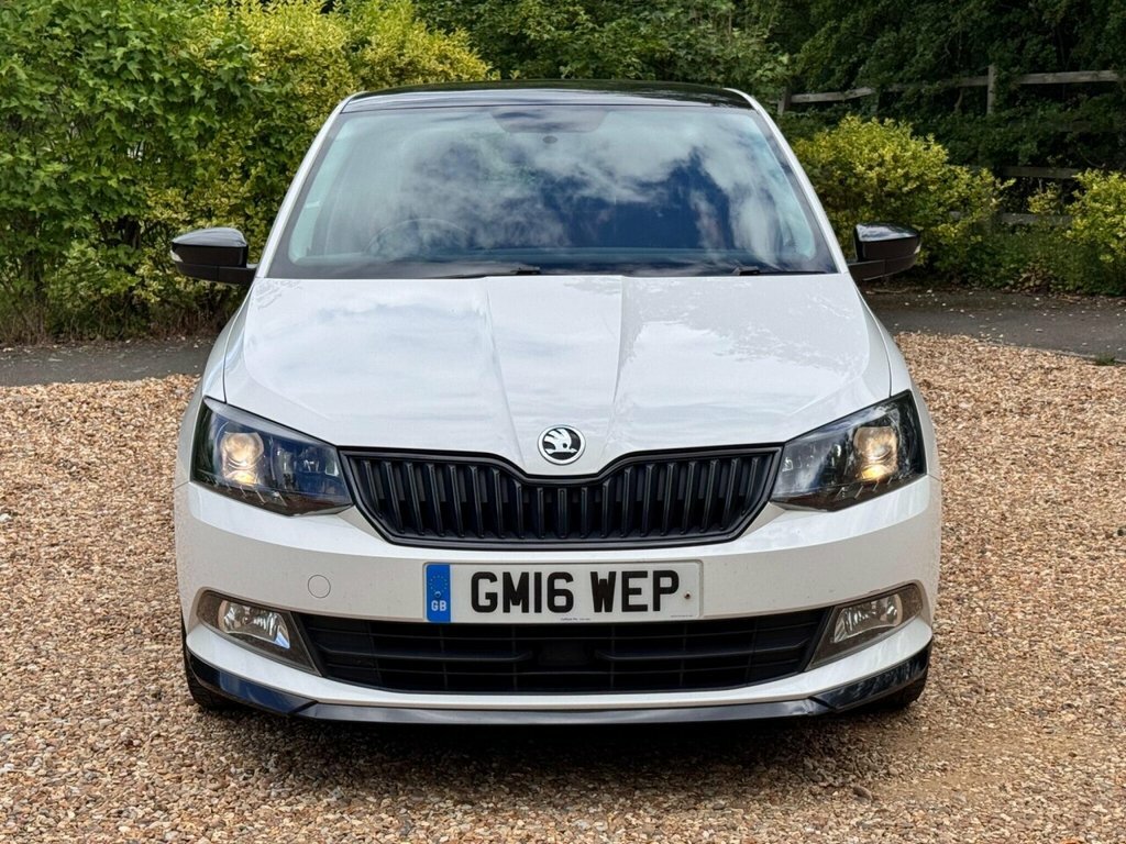 Skoda Fabia Hatchback White #2