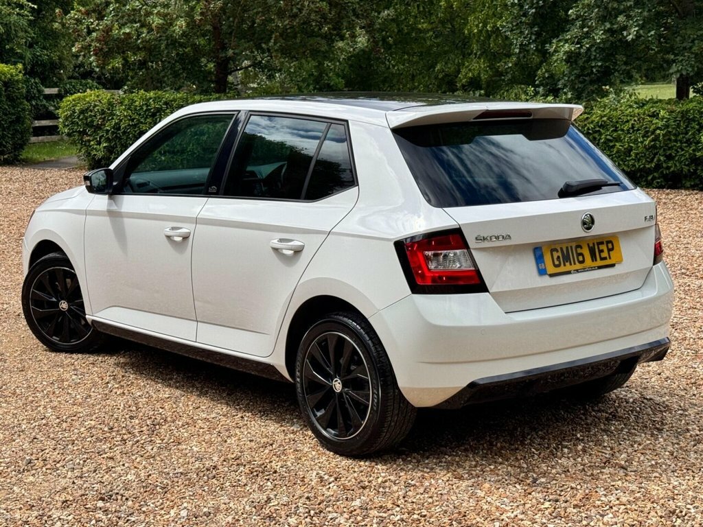 Skoda Fabia Hatchback White #5