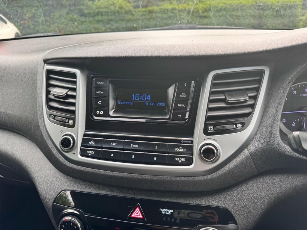 Hyundai Tucson Crdi Se Nav Blue Drive Red #53