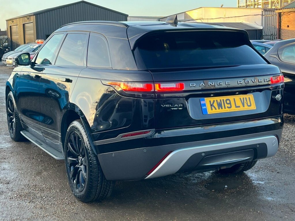 Land Rover Range Rover Velar Suv Black #4