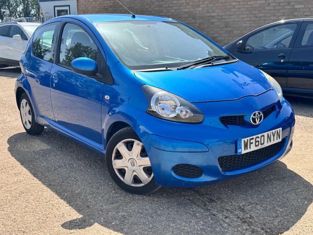 Toyota Aygo Hatchback Blue