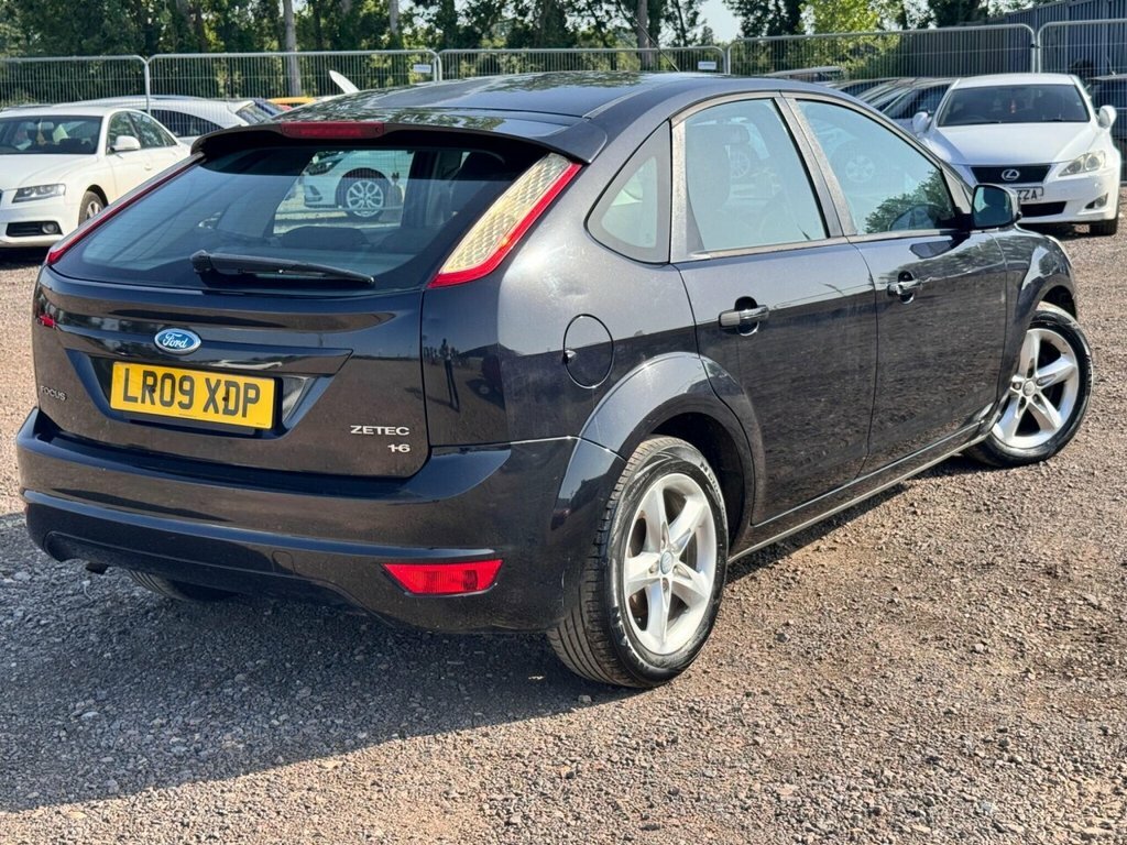 Ford Focus 1.8 Tdci Zetec Hatchback 137 G Red #11
