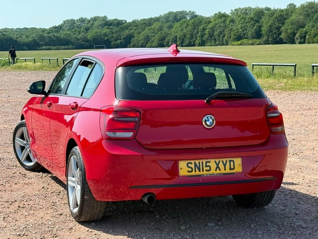 BMW 1 Series Hatchback Red #4