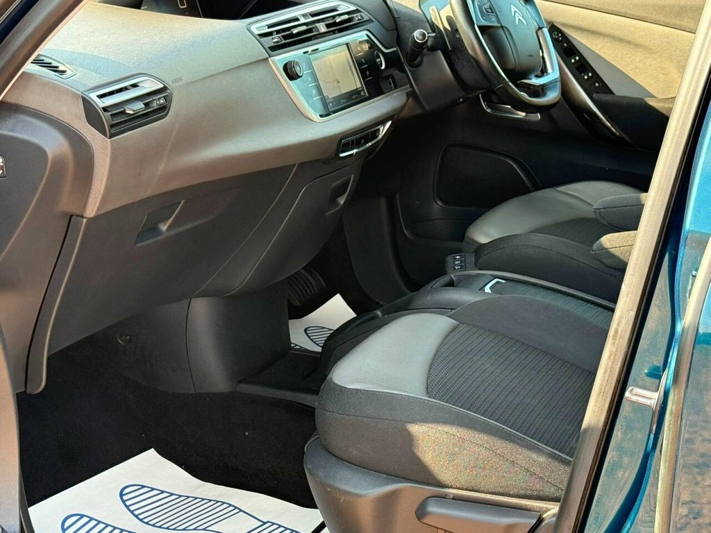 Citroen Grand C4 SpaceTourer Spacetourer 1.2L Puretech Feel Ss Eat8 12 White #39