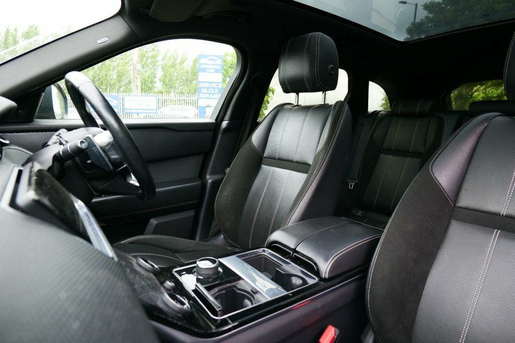 Land Rover Range Rover Velar 2L R-dynamic Se SM18MLE Black #2