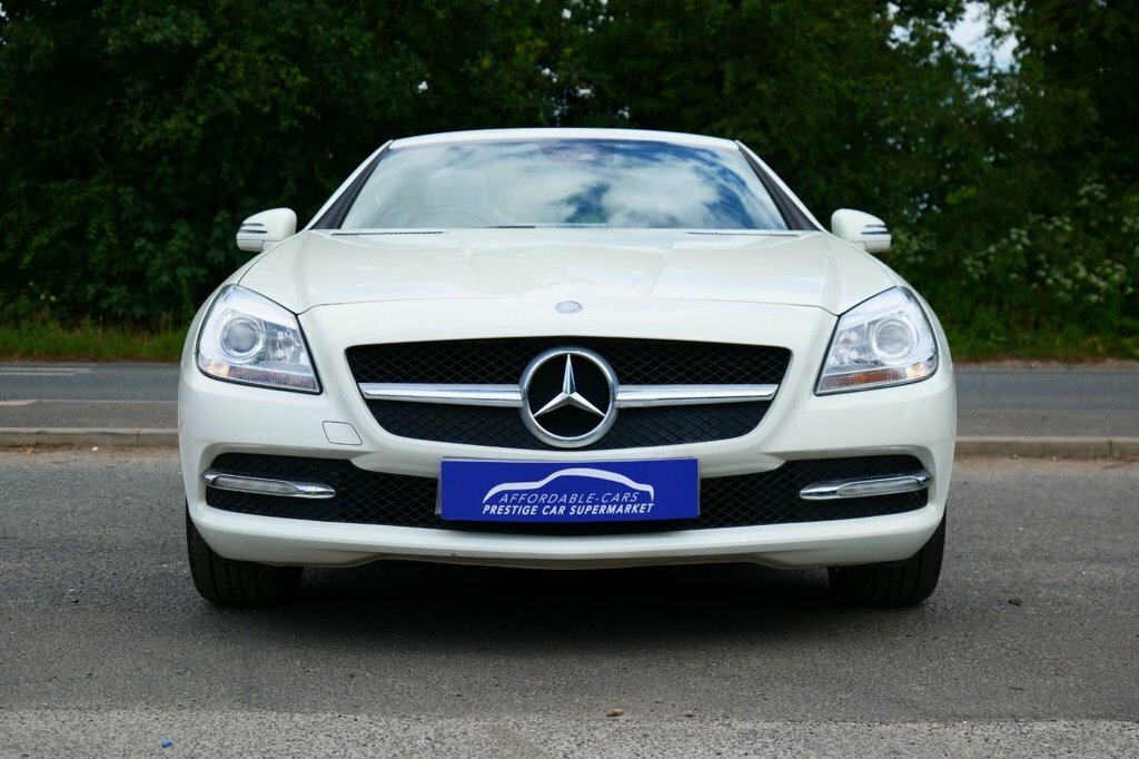 Mercedes-Benz SLK 1.8L Edition 125 CP61KJZ White #4