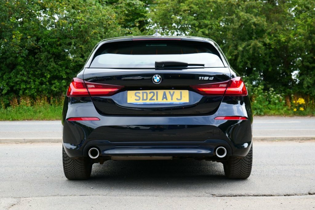 BMW 1 Series 2L Sport SD21AYJ Black #5