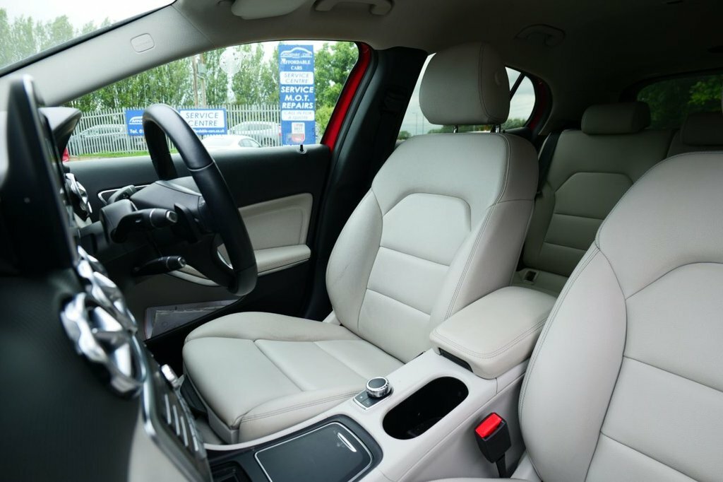 Mercedes-Benz GLA Class 1.6L Se ND19YYL Red #2