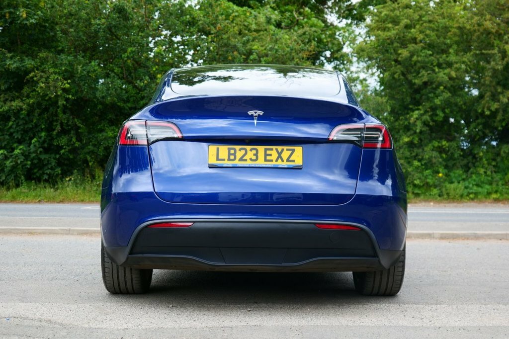 Tesla Model Y Suv LB23EXZ Blue #5