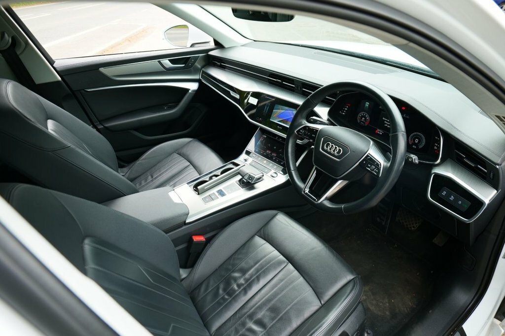 Audi A6 Avant 2L Sport YH73KHL White #3