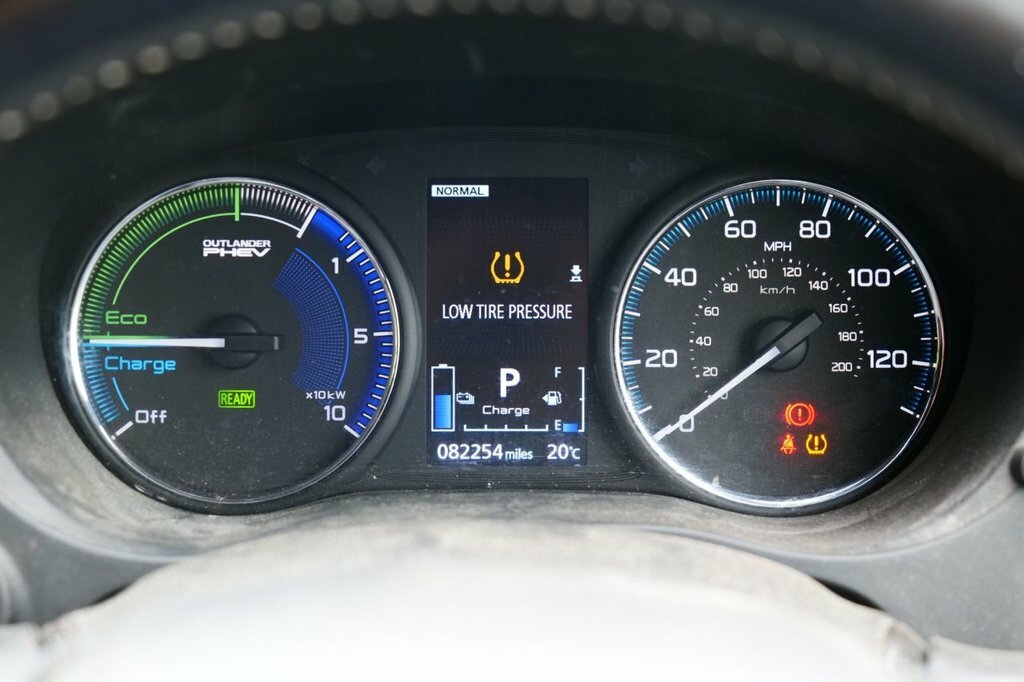 Mitsubishi Outlander 2.4L 4H Silver #5