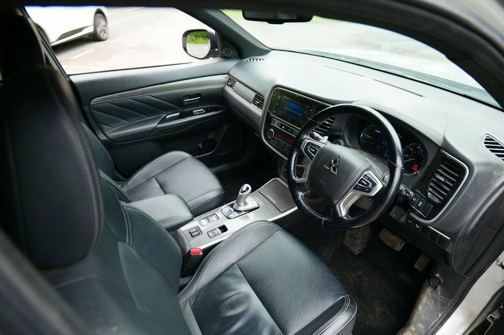 Mitsubishi Outlander 2.4L 4H Silver #3