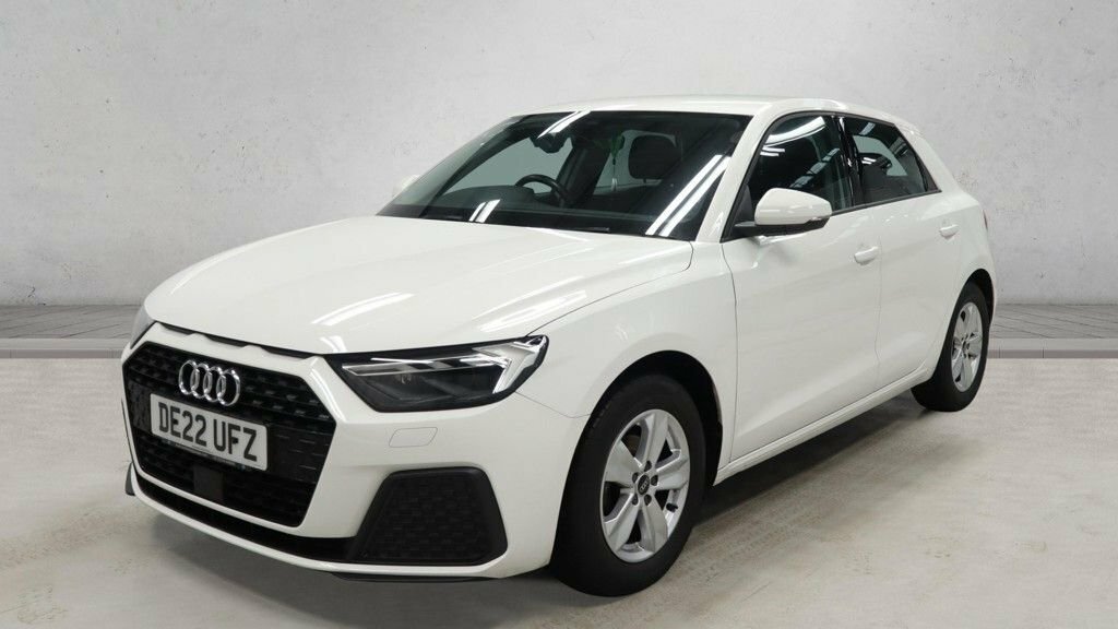 Audi A1 1L Technik DE22UFZ White #4