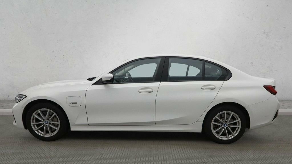 BMW 3 Series 2L Se Pro DN22HWY White #6