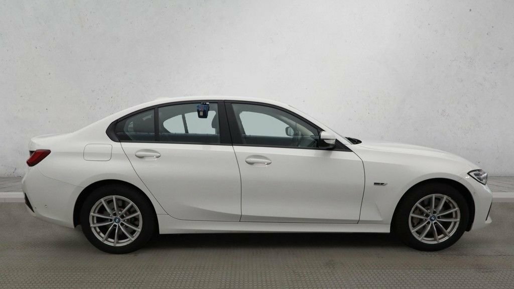 BMW 3 Series 2L Se Pro DN22HWY White #5