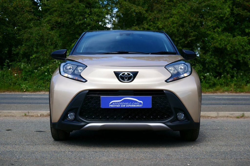 Toyota Aygo X 1L Edge YE22ZDJ Beige #4