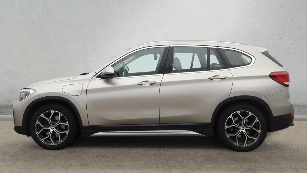 BMW X1 1.5L Xline Silver #6