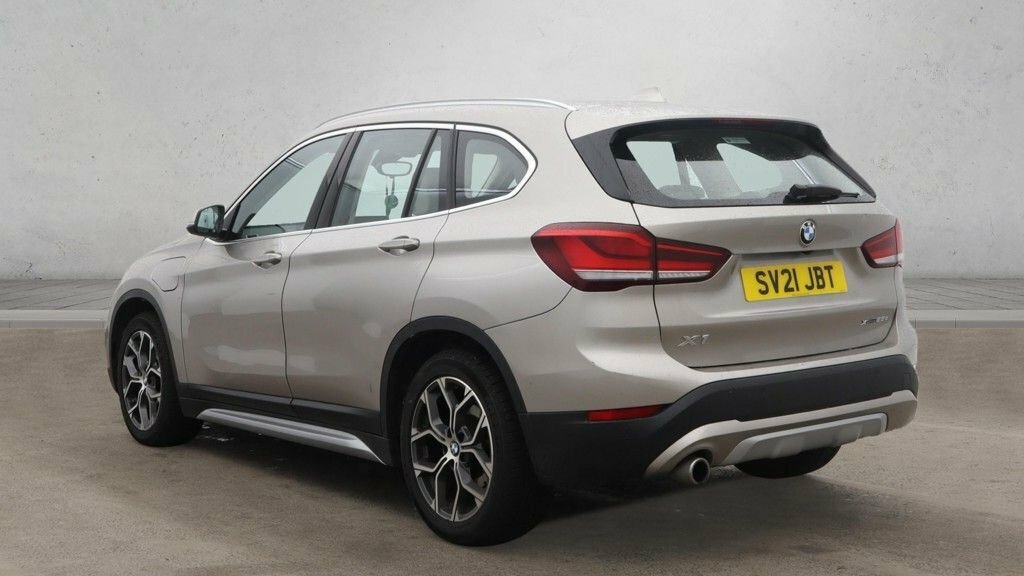BMW X1 1.5L Xline Silver #3