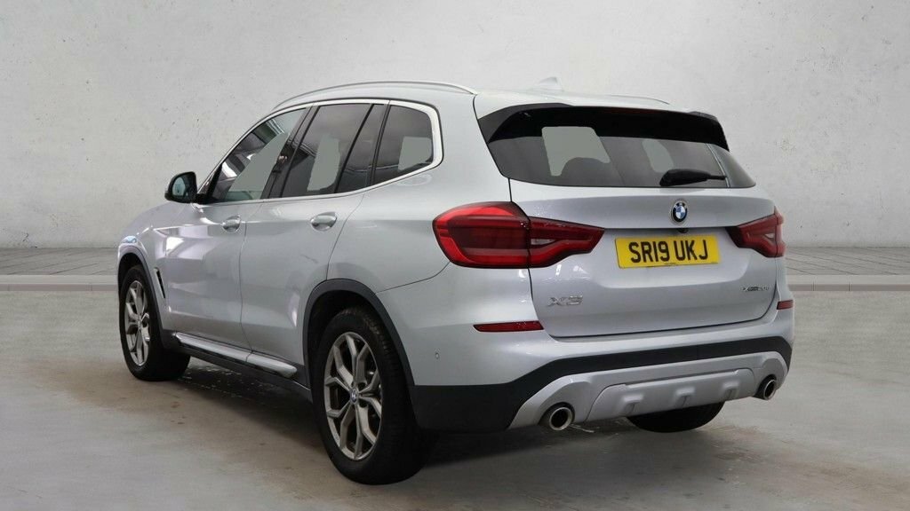 BMW X3 2L Xline Silver #3