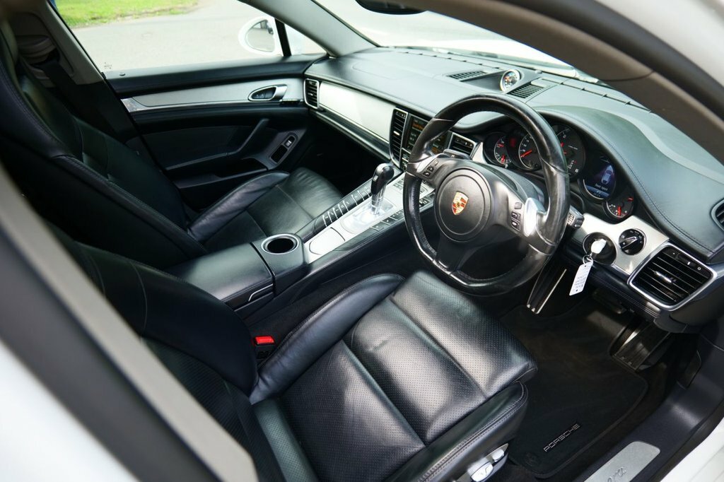 Porsche Panamera 2015 3.0D V6 Tiptronics Euro 5 Ss White #36
