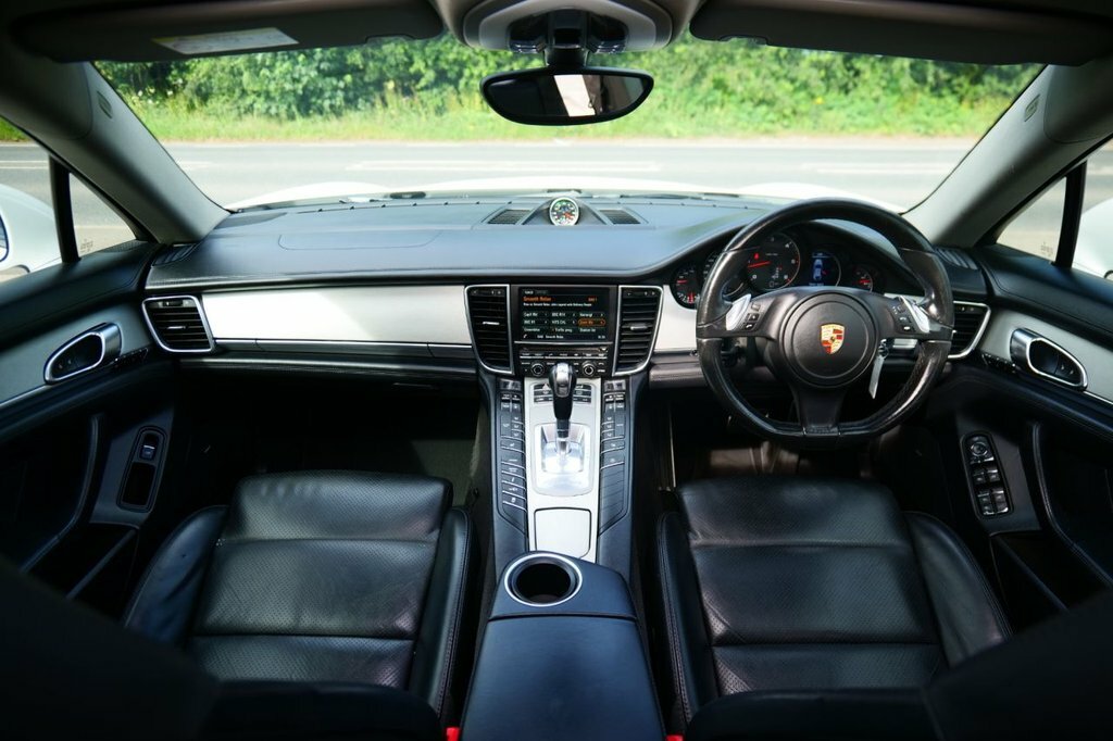 Porsche Panamera 2015 3.0D V6 Tiptronics Euro 5 Ss White #18