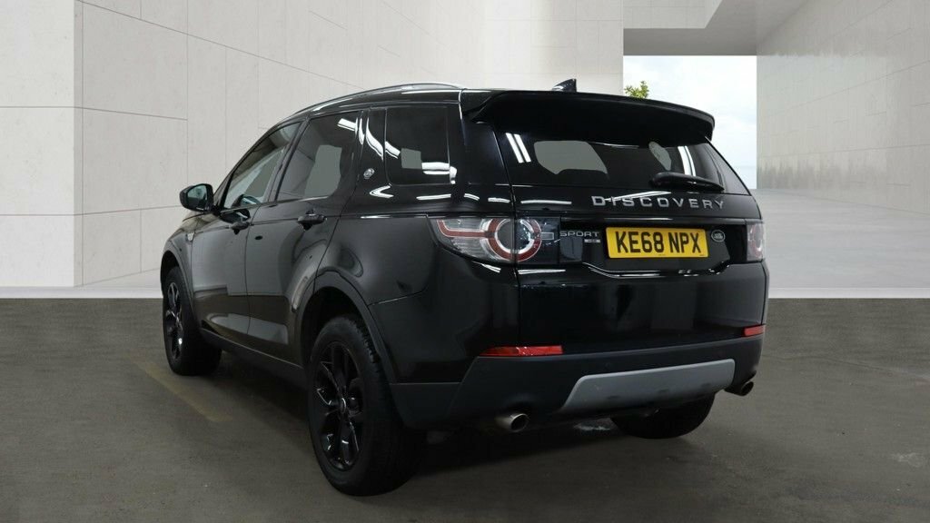 Land Rover Discovery Sport 2L Hse KE68NPX Black #3
