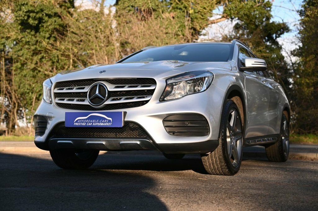 Mercedes-Benz GLA Class 2L Amg Line Silver #6