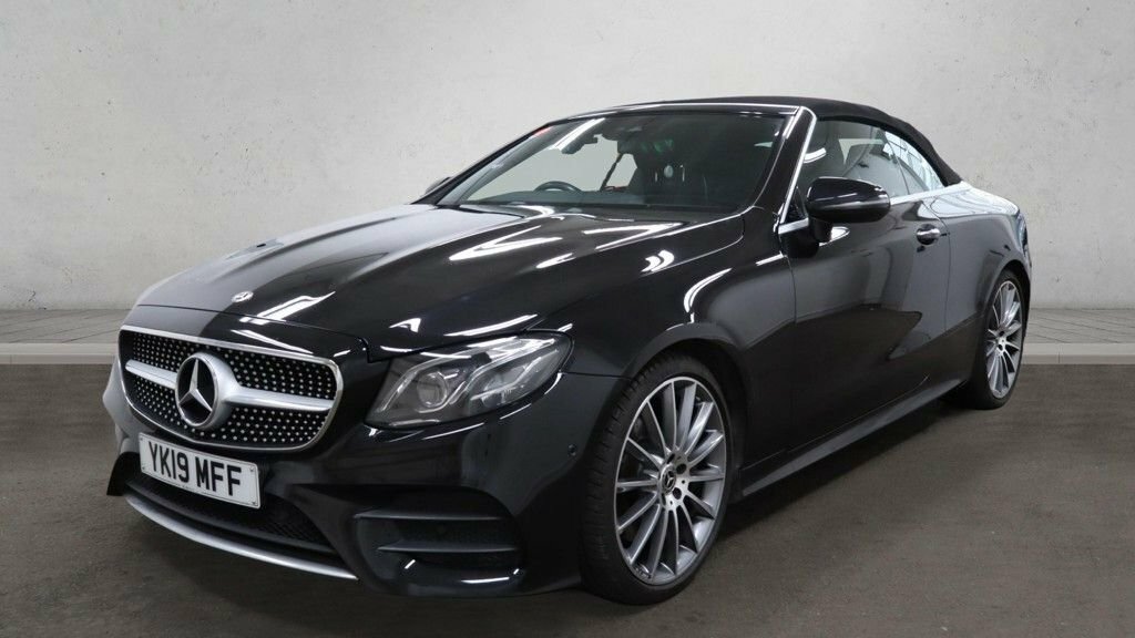 Mercedes-Benz E Class 2L Amg Line Black #4