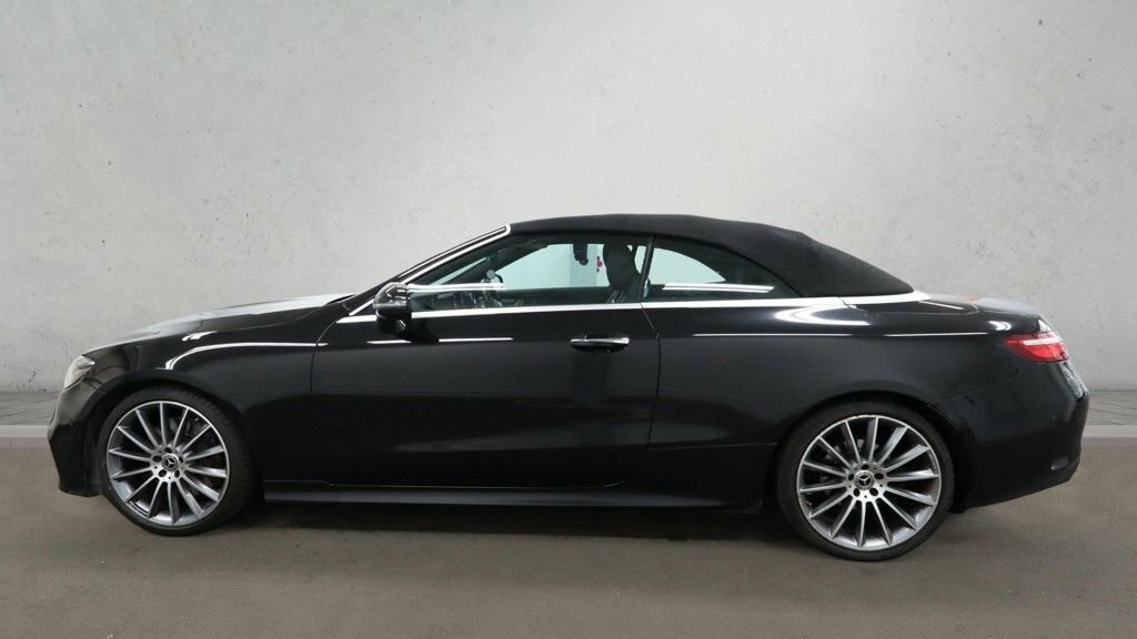 Mercedes-Benz E Class 2L Amg Line Black #6