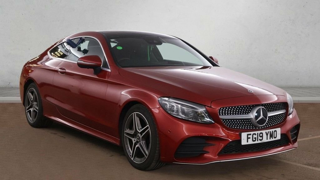 Mercedes-Benz C Class 2L Amg Line Red