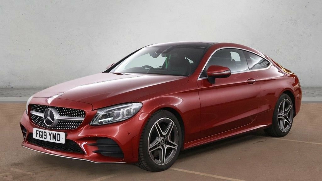 Mercedes-Benz C Class 2L Amg Line Red #4