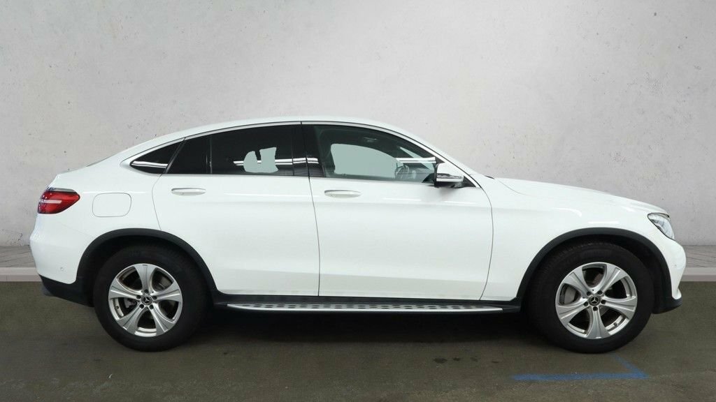 Mercedes-Benz GLC Class 2L Sport White #5