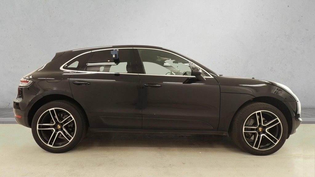 Porsche Macan 3L S Black #5