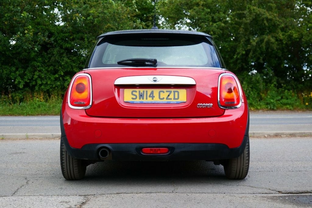 Mini Hatch 1.5L Cooper SW14CZD Red #5