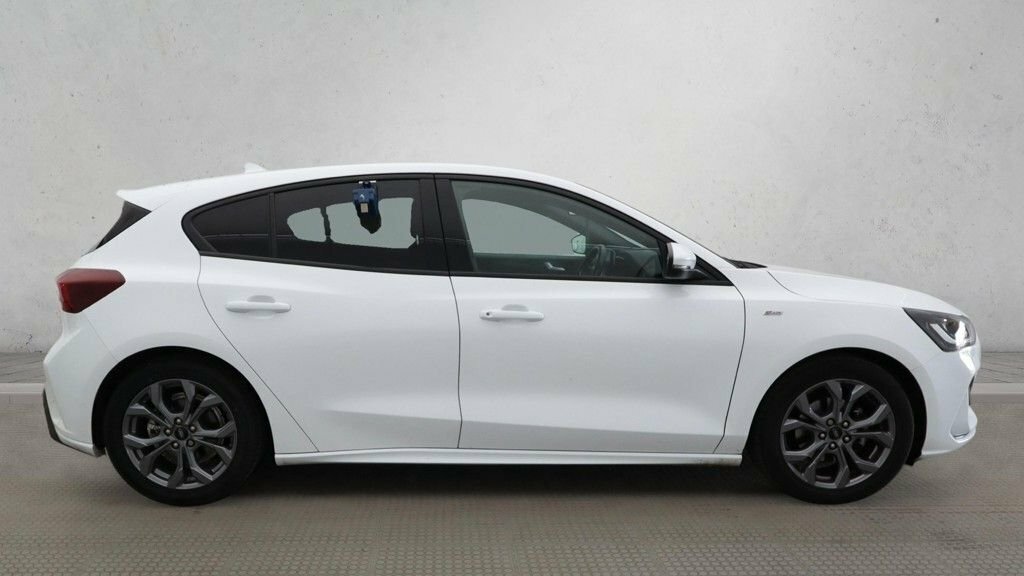 Ford Focus 1L St-line White #5