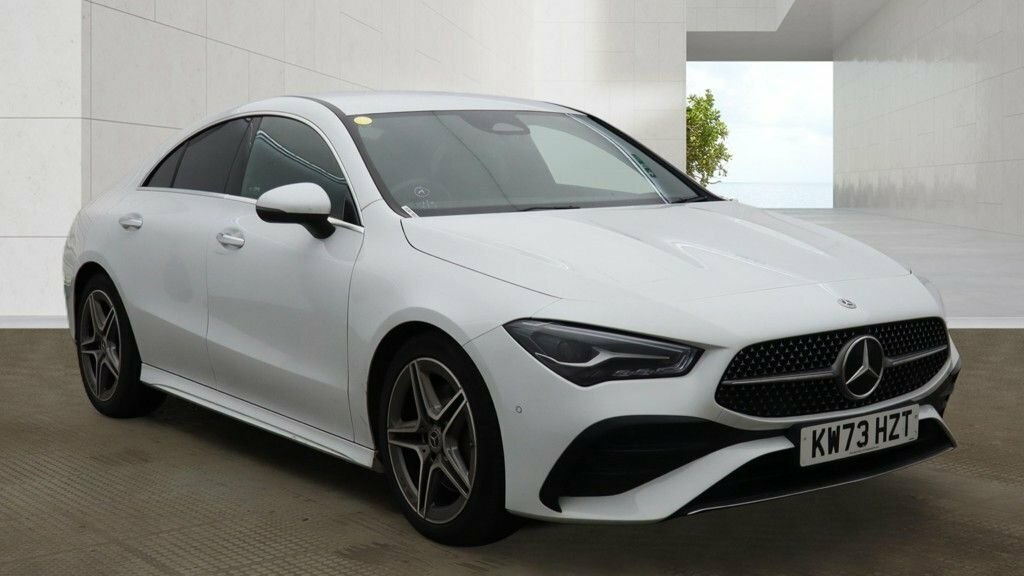 Mercedes-Benz CLA Class 2L Amg Line White