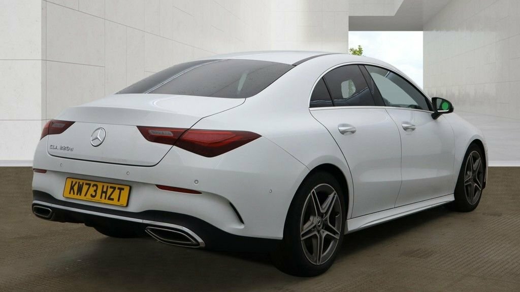 Mercedes-Benz CLA Class 2L Amg Line White #2